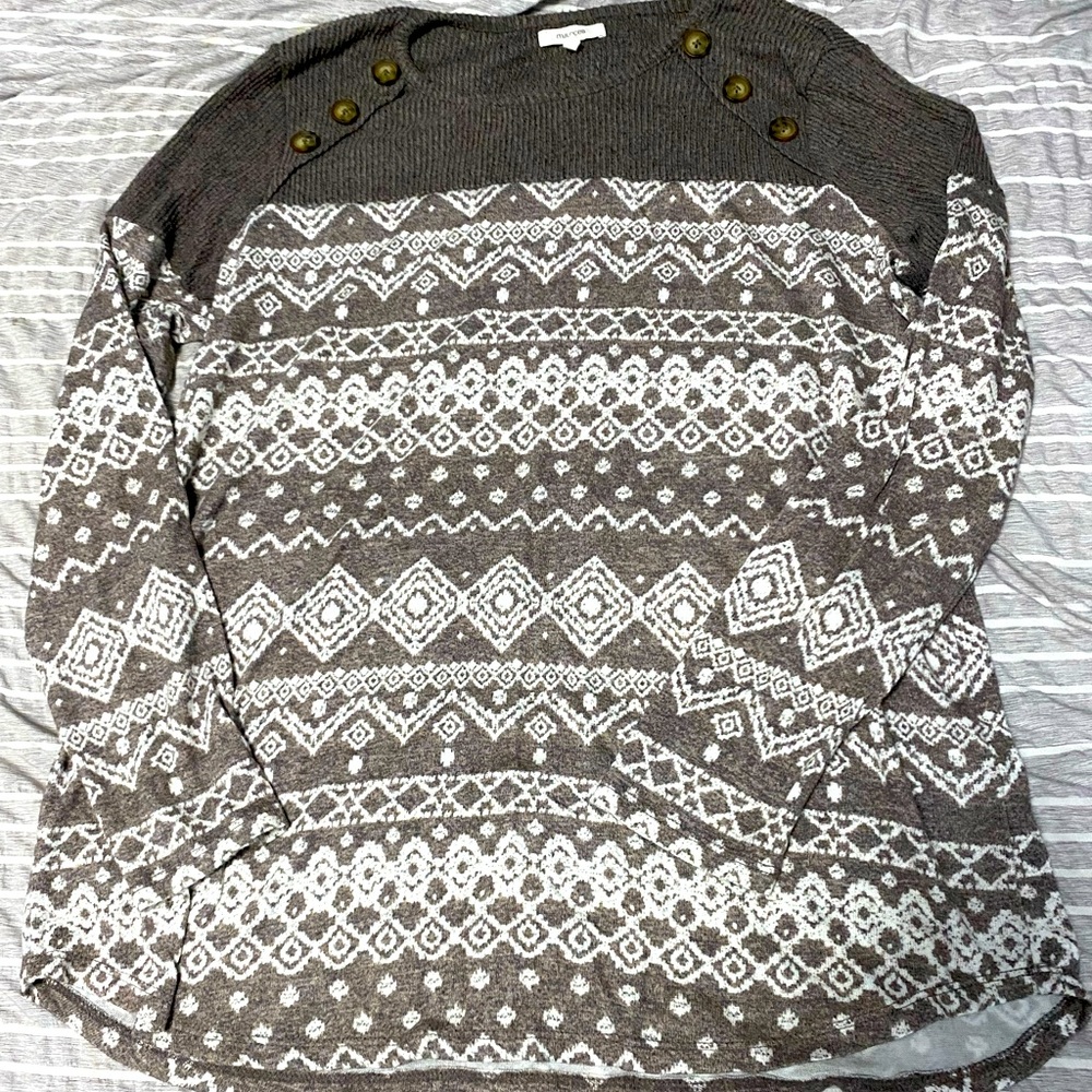 Maurice’s long sleeve top